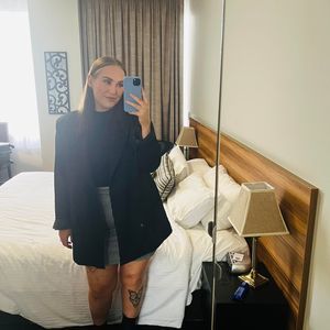 Meet your Posher, Shontelle